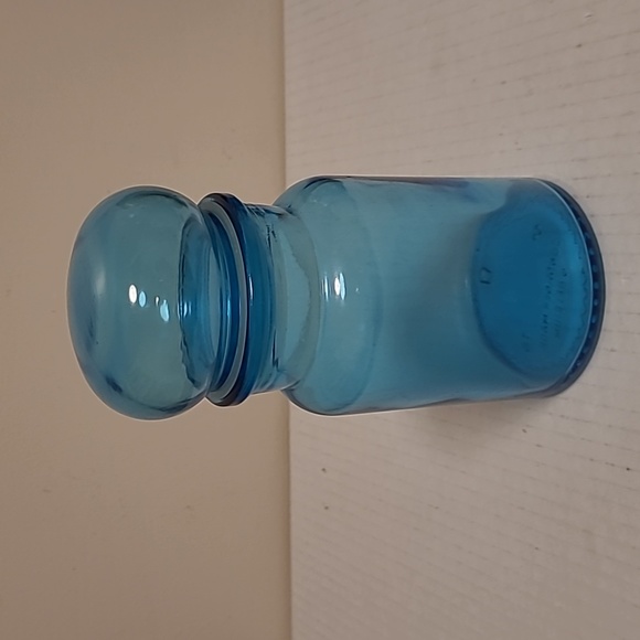 Vintage Blue Jar / Stash Jar - Picture 14 of 14
